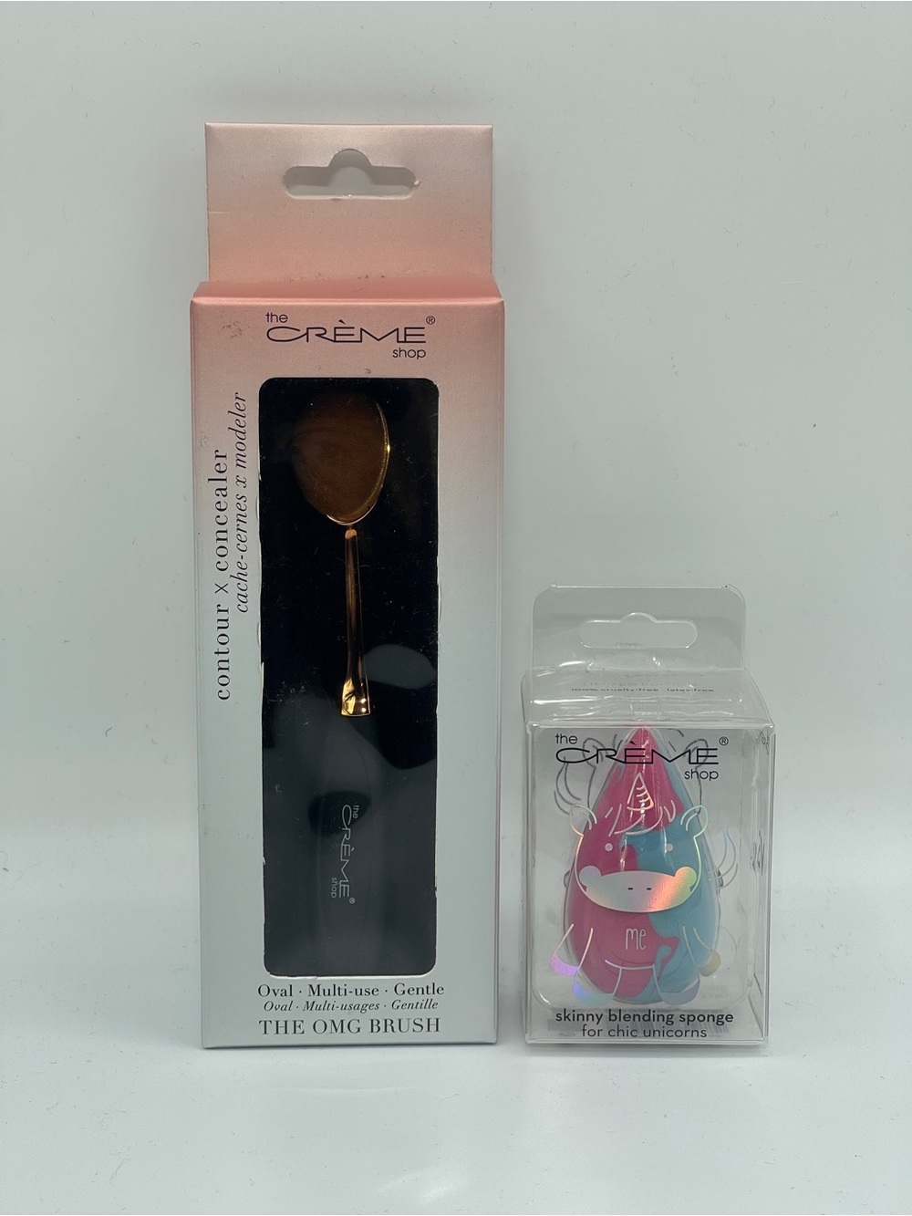 The Crème Shop Gold Oval Contour & Concealer Brush - Pink Box